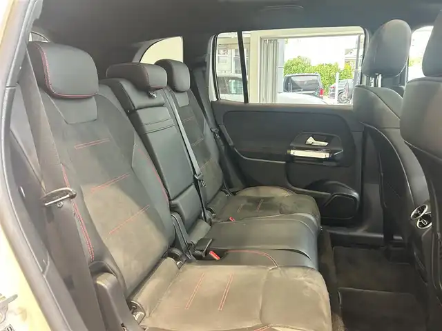 メルセデス・ベンツ ＧＬＢ２００ｄ AMGライン 大阪府 2020(令2)年 1.8万km ポーラホワイト レーダーセーフティP/パノラマサンルーフ/ハーフレザー/メモリ付きパワーシート/シートヒーター/純正ナビ/TV/360度カメラ/ACC/純正19インチAW/LEDヘッドライト/アンビエントライト/電動リアゲート/クリアランスソナー/ブラインドスポット/ワイヤレス充電/ETC/ドラレコ/パドルシフト/ルーフレール