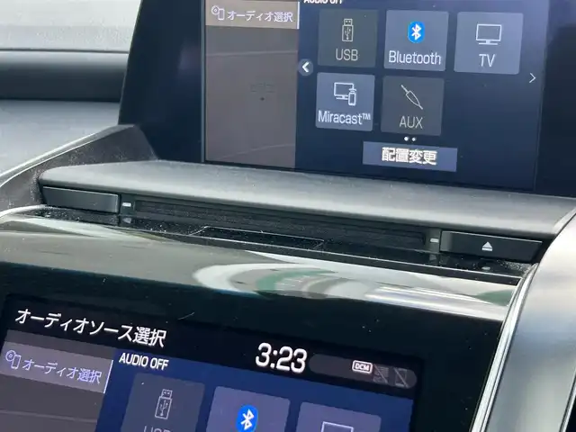 トヨタ クラウン ハイブリッド S スポーツスタイル 静岡県 2020(令2)年 3.5万km ホワイトパールクリスタルシャイン 純正8インチSDナビ/スーパーライブサウンドシステム/トヨタセーフティーセンス/フルセグTV/BTオーディオ/CD/DVD/AUX/パドルシフト/BSM/USB/バックモニター/前席パワーシート/純正フロアマット/純正18AW/追従クルコン/オートハイビーム
