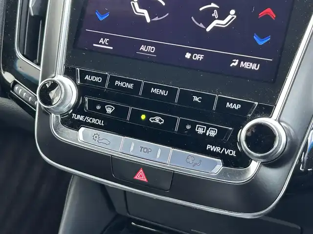 トヨタ クラウン ハイブリッド S スポーツスタイル 静岡県 2020(令2)年 3.5万km ホワイトパールクリスタルシャイン 純正8インチSDナビ/スーパーライブサウンドシステム/トヨタセーフティーセンス/フルセグTV/BTオーディオ/CD/DVD/AUX/パドルシフト/BSM/USB/バックモニター/前席パワーシート/純正フロアマット/純正18AW/追従クルコン/オートハイビーム