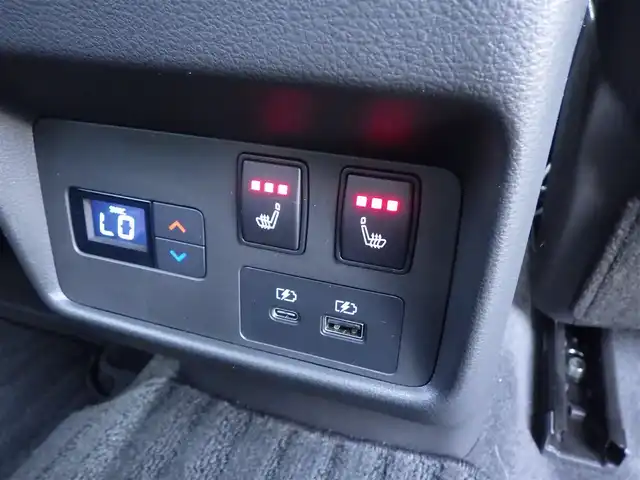 日産 エクストレイル G e－4ORCE 千葉県 2023(令5)年 0.3万km ブリリアントシルバー エマージェンシーブレーキ/プロパイロット/インテリジェントクルーズコントロール/インテリジェントルームミラー/ヘッドアップディスプレイ/9インチ純正コネクトナビ/地デジTV/【Bluetooth接続】/アラウンドビューモニター/ドライブレコーダー（前後撮影）/革巻きステアリング/ステアリングスイッチ/ETC（2.0）/LEDヘッドライト/フォグライト/ウインカーミラー/コーナーセンサー/純正19インチアルミホイル/サイド/カーテンエアバッグ/インテリジェントキー