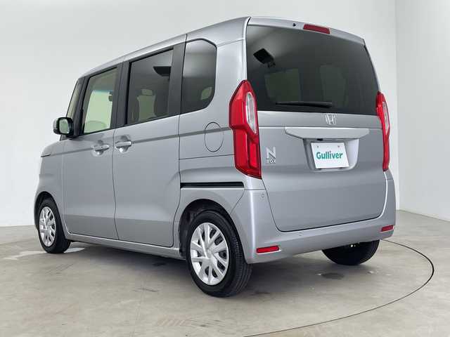 ホンダ Ｎ ＢＯＸ L 鹿児島県 2021(令3)年 6.8万km ルナシルバーM ナビ（CN-BR310B）/ホンダセンシング/追従型クルーズコントロール/レーンキープアシスト/バックカメラ/片側パワースライドドア/前席シートヒーター/前方ドライブレコーダー/後方コーナーセンサー/オートライト/オートマチックハイビーム/純正フロアマット/ETC
