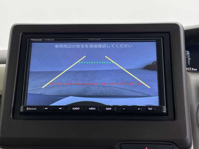 ホンダ Ｎ ＢＯＸ L 鹿児島県 2021(令3)年 6.8万km ルナシルバーM ナビ（CN-BR310B）/ホンダセンシング/追従型クルーズコントロール/レーンキープアシスト/バックカメラ/片側パワースライドドア/前席シートヒーター/前方ドライブレコーダー/後方コーナーセンサー/オートライト/オートマチックハイビーム/純正フロアマット/ETC