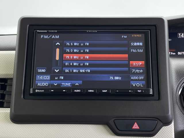 ホンダ Ｎ ＢＯＸ L 鹿児島県 2021(令3)年 6.8万km ルナシルバーM ナビ（CN-BR310B）/ホンダセンシング/追従型クルーズコントロール/レーンキープアシスト/バックカメラ/片側パワースライドドア/前席シートヒーター/前方ドライブレコーダー/後方コーナーセンサー/オートライト/オートマチックハイビーム/純正フロアマット/ETC