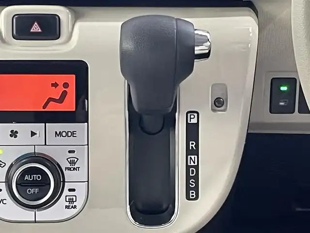 ダイハツ ムーヴ キャンバス G メイクアップ リミテッド　SAⅢ 宮城県 2019(令1)年 6.4万km パールホワイトⅢ/スムースグレーマイカメタリック 2トーン 4WD/社外ＳＤナビ/（ＦＭ／ＡＭ／ＣＤ／Ｂｌｕｅｔｏｏｔｈ）　/ワンセグテレビ　/衝突被害軽減装置　/全方位カメラ/バックカメラ/両側パワースライドドア　/アイドリングストップ　/横滑り防止装置　/オートマチックハイビーム/オートライト/LEDライト/ドライブレコーダー（前方）/スマートキー/プッシュスタート/ＥＴＣ/エンジンスターター/スタッドレス社外AW/（155/65R14/7mm）