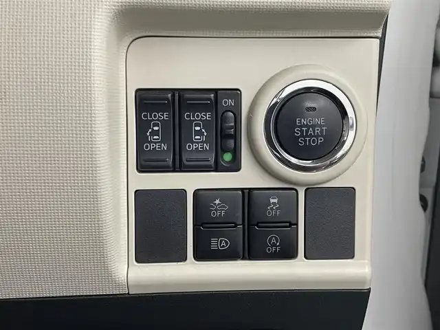 ダイハツ ムーヴ キャンバス G メイクアップ リミテッド　SAⅢ 宮城県 2019(令1)年 6.4万km パールホワイトⅢ/スムースグレーマイカメタリック 2トーン 4WD/社外ＳＤナビ/（ＦＭ／ＡＭ／ＣＤ／Ｂｌｕｅｔｏｏｔｈ）　/ワンセグテレビ　/衝突被害軽減装置　/全方位カメラ/バックカメラ/両側パワースライドドア　/アイドリングストップ　/横滑り防止装置　/オートマチックハイビーム/オートライト/LEDライト/ドライブレコーダー（前方）/スマートキー/プッシュスタート/ＥＴＣ/エンジンスターター/スタッドレス社外AW/（155/65R14/7mm）