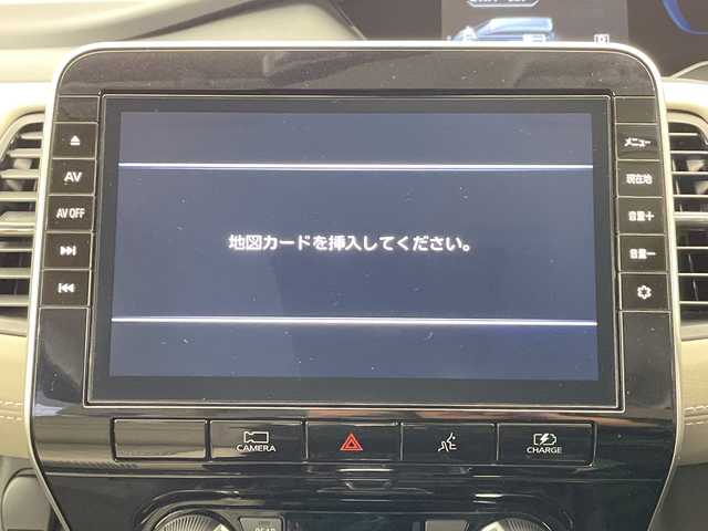 日産 セレナ e－パワー ハイウェイスター V 栃木県 2021(令3)年 3.6万km ブリリアントホワイトパール 純正SDナビ/（CD/DVD/フルセグTV/Bluetooth/SD）/全方位カメラ/プロパイロット/コーナーセンサー/ビルトインETC/前方ドライブレコーダー/両側パワースライドドア/禁煙車/オートライト/LEDヘッドライト/横滑り防止装置/フォグランプ/スマートキー/プッシュスタート/ステアリングスイッチ/革巻きステアリング/ウィンカーミラー/純正15インチアルミホイール/純正フロアマット