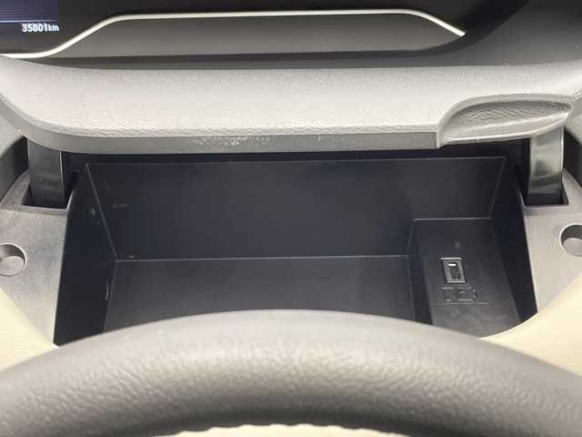 日産 セレナ e－パワー ハイウェイスター V 栃木県 2021(令3)年 3.6万km ブリリアントホワイトパール 純正SDナビ/（CD/DVD/フルセグTV/Bluetooth/SD）/全方位カメラ/プロパイロット/コーナーセンサー/ビルトインETC/前方ドライブレコーダー/両側パワースライドドア/禁煙車/オートライト/LEDヘッドライト/横滑り防止装置/フォグランプ/スマートキー/プッシュスタート/ステアリングスイッチ/革巻きステアリング/ウィンカーミラー/純正15インチアルミホイール/純正フロアマット