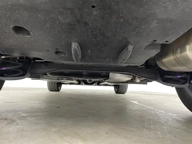 トヨタ ヤリスクロス ハイブリッド Z 千葉県 2021(令3)年 2.4万km ブラックマイカ/ベージュ 2トーン セーフティセンス（衝突回避支援パッケージ）/・プリクラッシュセーフティ/・レーントレーシングアシスト/・レーダークルーズコントロール/・オートマチックハイビーム/・ロードサインアシスト/純正8インチディスプレイオーディオ/・メモリーナビ/・Bluetooth/・全方位カメラ/・USB端子/ブラインドスポットモニター/トヨタチームメイト/アドバンストパーク/パワーバックドア/ハーフレザーシート/パワーシート/スマートキー/ステアリグヒーター/前後コーナーセンサー