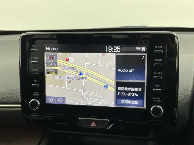 トヨタ ヤリスクロス ハイブリッド Z 千葉県 2021(令3)年 2.4万km ブラックマイカ/ベージュ 2トーン セーフティセンス（衝突回避支援パッケージ）/・プリクラッシュセーフティ/・レーントレーシングアシスト/・レーダークルーズコントロール/・オートマチックハイビーム/・ロードサインアシスト/純正8インチディスプレイオーディオ/・メモリーナビ/・Bluetooth/・全方位カメラ/・USB端子/ブラインドスポットモニター/トヨタチームメイト/アドバンストパーク/パワーバックドア/ハーフレザーシート/パワーシート/スマートキー/ステアリグヒーター/前後コーナーセンサー