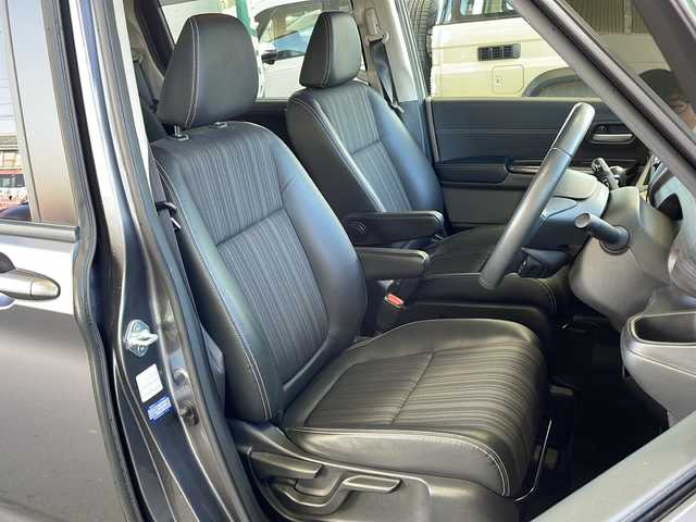 ホンダ フリード G ホンダセンシング 愛媛県 2019(令1)年 6.3万km モダンスティールM ワンオーナー/社外ナビ/・フルセグ/CD/DVD/BT/バックカメラ/ビルトインETC/ホンダセンシング/レーダークルーズコントロール/両側パワースライドドア/ステアリングスイッチ/前ドライブレコーダー/スマートキー/プッシュスタート/ウィンカーミラー