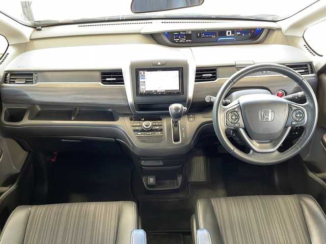ホンダ フリード G ホンダセンシング 愛媛県 2019(令1)年 6.3万km モダンスティールM ワンオーナー/社外ナビ/・フルセグ/CD/DVD/BT/バックカメラ/ビルトインETC/ホンダセンシング/レーダークルーズコントロール/両側パワースライドドア/ステアリングスイッチ/前ドライブレコーダー/スマートキー/プッシュスタート/ウィンカーミラー