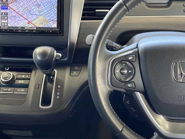 ホンダ フリード G ホンダセンシング 愛媛県 2019(令1)年 6.3万km モダンスティールM ワンオーナー/社外ナビ/・フルセグ/CD/DVD/BT/バックカメラ/ビルトインETC/ホンダセンシング/レーダークルーズコントロール/両側パワースライドドア/ステアリングスイッチ/前ドライブレコーダー/スマートキー/プッシュスタート/ウィンカーミラー