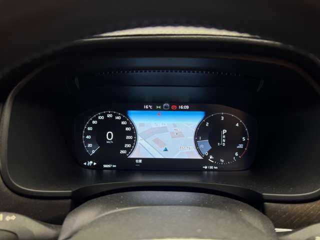 ボルボ Ｖ９０ クロスカントリー D4 AWD サマム 千葉県 2019(令1)年 5.9万km グレーＭ ブラウンレザー/harmankardonサウンド　/HUD　/ACC　/ナビ　/TV　/360°　/Bluetooth接続　/自動駐車　/シートヒーター/ベンチレーション　/電動リアゲート　/LEDヘッドライト　/衝突軽減B　/BSM　/LKA　/ETC　/ドラレコ