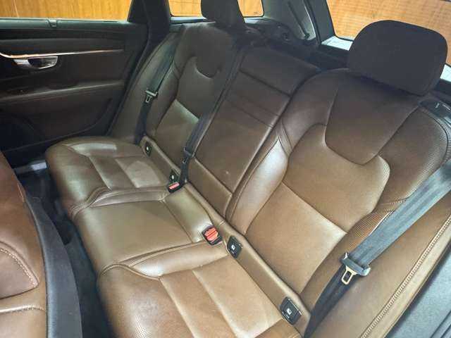 ボルボ Ｖ９０ クロスカントリー D4 AWD サマム 千葉県 2019(令1)年 5.9万km グレーＭ ブラウンレザー/harmankardonサウンド　/HUD　/ACC　/ナビ　/TV　/360°　/Bluetooth接続　/自動駐車　/シートヒーター/ベンチレーション　/電動リアゲート　/LEDヘッドライト　/衝突軽減B　/BSM　/LKA　/ETC　/ドラレコ