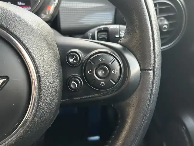 ＭＩＮＩ ミニ クーパー D 熊本県 2018(平30)年 4.4万km ボルカニックオレンジ ・スマートキー/・プッシュスタート/・インテリジェントセーフティ/・クルーズコントロール(追従式)/・純正HDDナビ/　【Bluetooth・USB・AUX】/・ドライブレコーダー(前後録画)/・フォグランプ/・純正マット