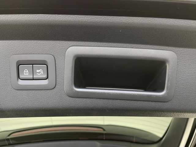 マツダ ＣＸ－６０ XD Sパッケージ 長野県 2023(令5)年 1.7万km ジェットブラックマイカ 4WD/ワンオーナー/純正メモリナビ&フルセグTV/USB&BT&HDMI&AppleCarPlay&AndroidAuto/アダプティブクルーズコントロール/レーンキープアシスト/車線逸脱警報/衝突軽減ブレーキ/誤発進抑制機能/コーナーセンサー/ダウンヒルアシストコントロール/アイドリングストップ/前席パワーシート/運転席シートメモリ/前席シートヒーター/ステアリングスイッチ/ステアリングヒーター/全方位カメラ/ビルトインETC/LEDヘッドライト/オートライト/オートマチックハイビーム/電動格納ミラー/ウィンカーミラー/電動ホールド/オートホルード/純正18インチAW装着/純正フロアマット/置くだけ充電/プッシュスタート/スマートキー/スペアキー1本/取扱説明書/保証書