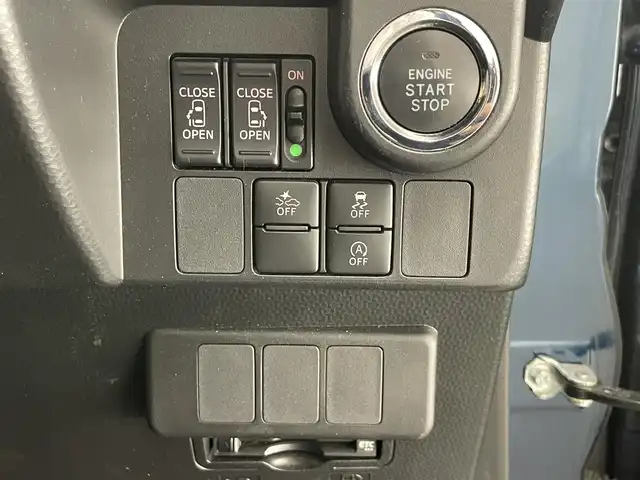 トヨタ タンク カスタムG－T 愛知県 2017(平29)年 7.3万km レーザーブルークリスタルシャイン 純正９型ナビ　フルセグＴＶ　ＤＶＤ　Ｂｌｕｅｔｏｏｔｈ　全方位カメラ　シートヒーター　両側パワースライドドア　スマアシ　衝突軽減　クルーズコントロール　ＬＥＤオートライト　フォグランプ　ＥＴＣ　禁煙車