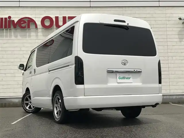 トヨタ ハイエース GL 富山県 2018(平30)年 3.6万km ホワイトパールクリスタルシャイン 〇社外ナビ/〇フルセグTV/〇バックカメラ/〇パワースライドドア（片側）/〇ETC/〇ドライブレコーダー/〇セーフティセンス/〇プリクラッシュセーフティシステム/〇レーンディパーチャーアラート/〇オートマチックハイビーム/〇社外１６インチAW/〇オートライト/〇フォグランプ/〇オートエアコン/リアクーラー/リアヒーター/〇アームレスト付きベンチシート（2列目/3列目）/〇スペースアップシート（4列目）/〇スマートエントリー/スタートシステム/〇禁煙車