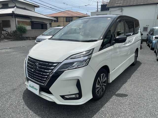日産 セレナ ハイウェイスター V 大阪府 2022(令4)年 1.3万km ブリリアントホワイトパール 2トーン 社外SDナビ/CD.DVD.BT.フルセグ/両側パワスラ/バックカメラ/ETC/プロパイロット/スマートキー/プッシュスタート/純正フロアマット