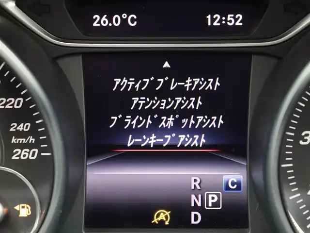 メルセデス・ベンツ ＧＬＡ２２０ 4マチック 長野県 2018(平30)年 3.7万km ポーラホワイト レーダーセーフティＰＫＧ　/黒革シート　/純正ナビＴＶ　/バックカメラ　/ＣａｒＰｌａｙ　/ディストロニック　/衝突軽減Ｂ　/ＬＫＡ　/ＢＳＭ　/シートヒーター　/パワーバックドア　/キーレスゴー　/ＬＥＤライト　/純正１８ＡW