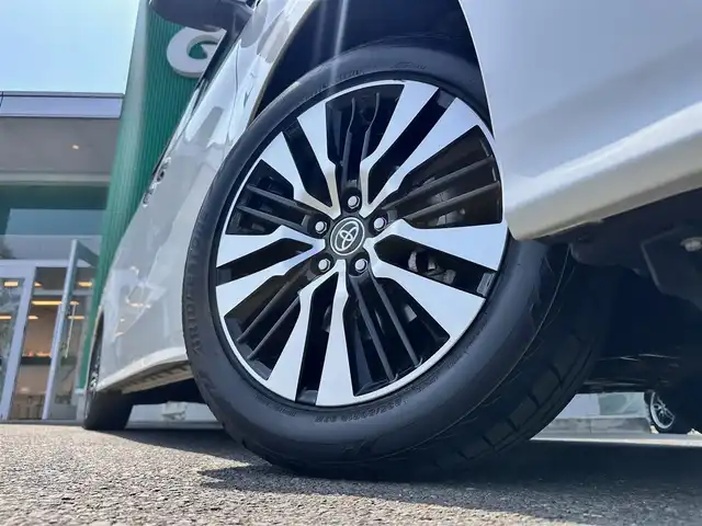 トヨタ アルファード S Cパッケージ 宮城県 2022(令4)年 2.3万km ホワイトパールクリスタルシャイン ツインムーンルーフ/デジタルインナーミラー/ブラインドスポットモニター/パーキングサポートブレーキ（後方接近車両）/スペアタイヤ/＝＝＝/セーフティセンス/・プリクラッシュセーフティ/・レーントレーシングアシスト/・ロードサインアシスト/・アダプティブハイビームシステム/・レーダークルーズコントロール（全車速追従機能付）/パーキングサポートブレーキ（前後方静止物）/純正12インチフリップダウンモニター/9インチディスプレイオーディオ/・ナビ機能付/・CD/DVDデッキ/・Bluetooth/・フルセグTV/社外ツィータースピーカー/バックカメラ/ビルトインETC/ドライブレコーダー/AC100V/100Wコンセント/パワーバックドア/両側パワースライドドア/合皮シート/シートヒーター/ベンチレーション/パワーシート（運転席メモリー機能付）/ウッドコンビステアリング/ステアリングヒーター/電動パーキングブレーキ/ブレーキホールド/3眼LEDヘッドランプ/純正18インチAW/W/サイド/カーテンエアバッグ