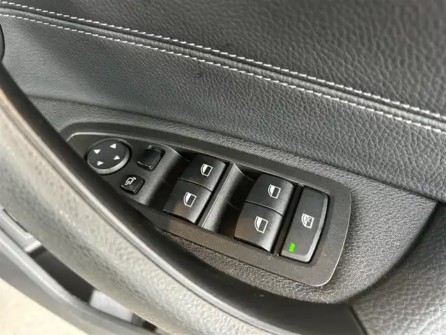 ＢＭＷ Ｘ２ M35i 茨城県 2019(平31)年 2.3万km サファイアブラックP インテリジェントS/コンフォートA/純正ナビ/Bカメラ/ミラー一体型ETC/HUD/サンルーフ/ブラックレザーシート/D/N席パワーシート/D/N席シートヒーター/パワーバックドア/ACC/LKA/スマートキー/プッシュスタート