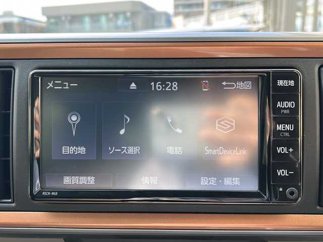 トヨタ パッソ モーダ　Gパッケージ 兵庫県 2022(令4)年 2.8万km ブラックマイカメタリック/パウダリーベージュメタリック 2トーン ワンオーナー/純正SDナビ/Bluetooth・AM/FM・CD・AUX/ワンセグTV/バックカメラ/ドライブレコーダー/アンチロック・ブレーキ・システム/衝突被害軽減システム/横滑り防止装置/盗難防止装置/レーンキープアシスト/前後コーナーセンサー/アイドリングストップ/オートライト/オートマチックハイビーム/純正アルミホイール/純正フロアマット/LEDヘッドライト/スマートキー/スペアキー×1/取扱説明書/保証書/記録簿