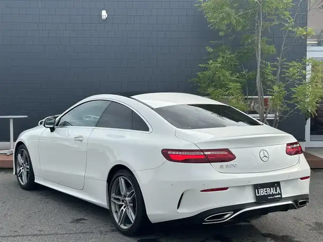 メルセデス・ベンツ Ｅ２００ クーペ スポーツ 滋賀県 2018(平30)年 4.9万km 白 Burmester/SR/レザーシート／シートヒーター/純正ナビTV／BT／USB/３６０°カメラ/電動リアゲート/ACC/BSM/LKA/HUD/純正１９インチAW
