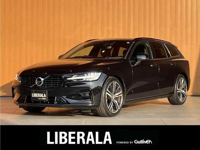 ボルボ Ｖ６０ B5 Rデザイン 愛知県 2021(令3)年 3.5万km オニキスブラックP サンルーフ/ヘッドアップディスプレイ /Bowers＆Ｗilkins /純正ナビ /フルセグTV /360度カメラ /ACC /レーンキープ/ブラインドスポット/黒半革 /全席シートヒーター /パワーバックドア /ETC /ワイヤレス充電/純正ドライブレコーダー/純正19インチアルミ/スマートキー