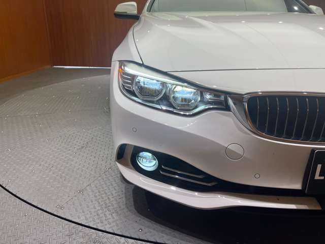 ＢＭＷ ４３５ｉ カブリオレ 千葉県 2016(平28)年 3.8万km アルピンホワイトⅢ ＡＣＣ　/茶革シート　/ＨＵＤ　/ナビ　/ＴＶ　/ＤＶＤ再生　/Ｂｌｕｅｔｏｏｔｈ接続　/Ｂカメラ　/電動シート　/シートヒーター　/スマートキー　/パーキングアシスト　/ＬＥＤライト　/衝突軽減ブレーキ　/ＬＫＡ　/ＥＴＣ