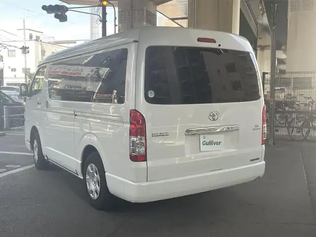 トヨタ ハイエース ファインテックツアラー 鹿児島県 2023(令5)年 2万km ホワイトパールクリスタルシャイン トヨタセーフティセンス/・プリクラッシュセーフティ/・レーンディパーチャーアラート/・オートマチックハイビーム/・パーキングブレーキサポート/モデリスタフルエアロ/トヨタ純正ナビ/・フルセグTV/・Bluetooth/・バックカメラ/・アラウンドビューモニター/純正フリップダウンモニター/両側パワースライドドア/LEDヘッドライト/オートライト/リラックスキャプテンシート/オートエアコン/プッシュスタート/ワンオーナー/新車保証書/取扱説明書