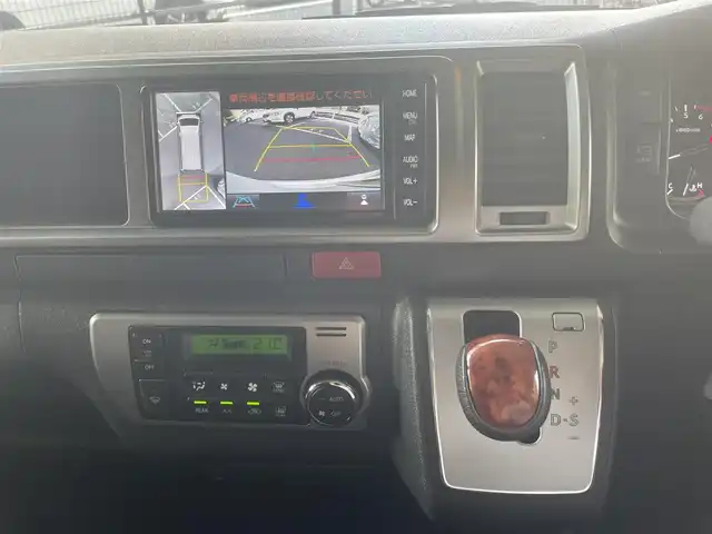 トヨタ ハイエース ファインテックツアラー 鹿児島県 2023(令5)年 2万km ホワイトパールクリスタルシャイン トヨタセーフティセンス/・プリクラッシュセーフティ/・レーンディパーチャーアラート/・オートマチックハイビーム/・パーキングブレーキサポート/モデリスタフルエアロ/トヨタ純正ナビ/・フルセグTV/・Bluetooth/・バックカメラ/・アラウンドビューモニター/純正フリップダウンモニター/両側パワースライドドア/LEDヘッドライト/オートライト/リラックスキャプテンシート/オートエアコン/プッシュスタート/ワンオーナー/新車保証書/取扱説明書