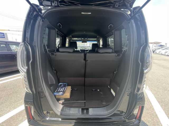 ホンダ Ｎ ＢＯＸ G EX ホンダセンシング 熊本県 2017(平29)年 10.6万km クリスタルブラックパール (株)IDOMが運営する【じしゃロン熊本店】の自社ローン専用車両になりますこちらは現金またはオートローンご利用時の価格です。自社ローンご希望の方は別途その旨お申付け下さい /純正8インチSDナビ【VXU-185NBi】/（フルセグTV・Bluetooth・USB・AUX・DVD・CD・AM/FM）/ビルトインETC/ステアリングスイッチ/両側パワースライドドア/クルーズコントロール/衝突軽減ブレーキ/横滑り防止装置/レーンアシスト/ISOFIX/カーテンエアバック/電動格納ウィンカーミラー/ドアバイザー/純正LEDヘッドライト/純正フロアマット/社外13インチホイール