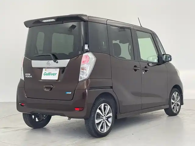 日産 デイズ ルークス ハイウェイスターX Gパッケージ 愛知県 2016(平28)年 4.2万km モカブラウンP 純正ナビ/・Ｂｌｕｅｔｏｏｔｈ/・フルセグテレビ/・ＣＤ/ＤＶＤ/全方位モニター　/衝突軽減ブレーキ/両側パワースライドドア/前後ドライブレコーダー/スマートキー/純正フロアマット/純正１５インチアルミホイール