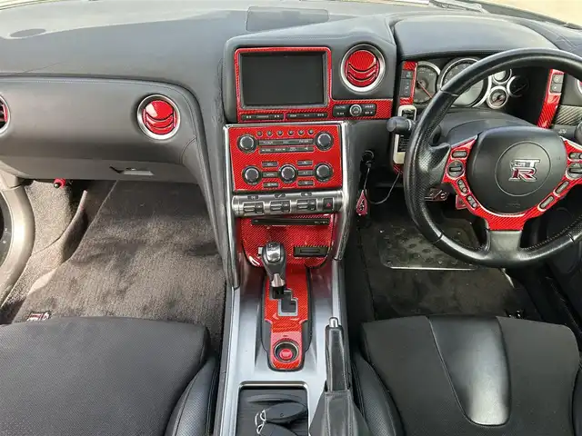 日産 ＧＴ－Ｒ プレミアムエディション 鹿児島県 2008(平20)年 8.2万km スーパーブラック 純正ナビ/　　CD/BT/AUX/バックカメラ/クルーズコントロール/LEDオートライト/シートヒーター/純正20インチアルミホイール/パドルシフト/ティルトセンサー/モーションセンサー/VDC/サスペンションモード/トランスミッションモード/レーザーロゴライト/BOSE/スマートキー/ETC