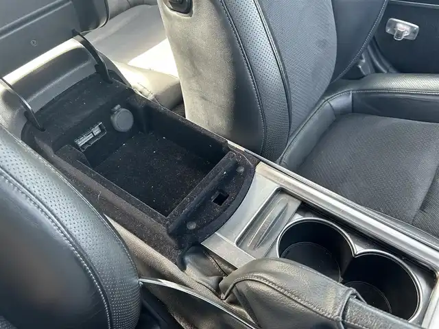 日産 ＧＴ－Ｒ プレミアムエディション 鹿児島県 2008(平20)年 8.2万km スーパーブラック 純正ナビ/　　CD/BT/AUX/バックカメラ/クルーズコントロール/LEDオートライト/シートヒーター/純正20インチアルミホイール/パドルシフト/ティルトセンサー/モーションセンサー/VDC/サスペンションモード/トランスミッションモード/レーザーロゴライト/BOSE/スマートキー/ETC