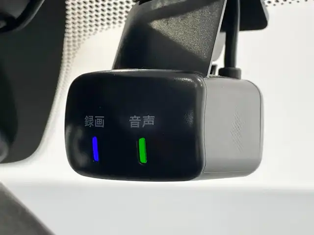 日産 サクラ X 岐阜県 2022(令4)年 4万km ブラック メーカー純正SDナビ//フルセグテレビ/Bluetooth/CD/DVD /プロパイロット /先進安全装備360°セーフティアシスト/インテリジェントエマージェンシーブレーキ/踏み間違え防止アシスト/車線逸脱防止支援システム/ふらつき警報/標識認識機能/ハイビームアシスト/純正14インチアルミホイール　/純正ドライブレコーダー　/純正フロアマット　/スマートキー×2/保証書/取扱説明書/ナビ取扱説明書/ドライブレコーダー取扱説明書