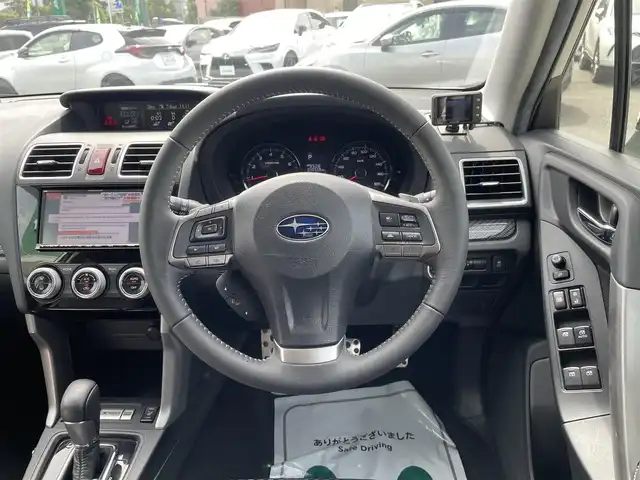 スバル フォレスター S－リミテッド 神奈川県 2015(平27)年 5万km パール