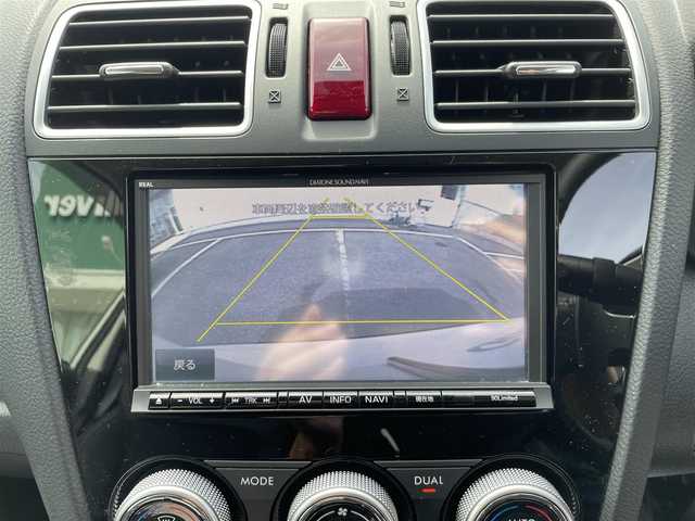 スバル フォレスター S－リミテッド 神奈川県 2015(平27)年 5万km クリスタルホワイトP 社外ナビ/　・Bluetooth/DVD/SD/　・フルセグTV/　・バックカメラ/EyeSight/　・全車速追従機能付クルーズコントロール/　・プリクラッシュブレーキ/　・AT誤発進抑制制度/　・車線逸脱警報/　・ふらつき警報/　・先行車発進お知らせ/前席パワーシート/前席シートヒーター/ビルトインETC/純正18インチホイール/フロアマット/スマートキー×２/取扱説明書/新車時手帳