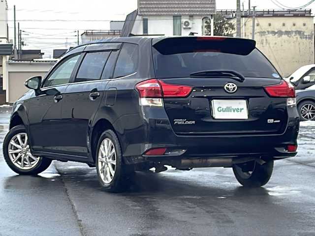 トヨタ カローラ フィールダー 1．5G 道北・旭川 2015(平27)年 9.2万km ブラックマイカ /4WD//寒冷地仕様//社外メモリナビ//CD/DVD/SD/USB/HDMI/BT/フルセグ//バックカメラ//アルパインフリップダウンモニター//PCS//LDA//オートハイビーム//オートライト//LEDヘッドライト//フォグライト//フロントデアイサー//純正エンジンスターター//ドライブレコーダー//ETC//純正ラゲッジマット//トノカバー//純正フロアマット//ドアバイザー