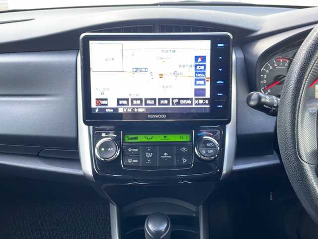 トヨタ カローラ フィールダー 1．5G 道北・旭川 2015(平27)年 9.2万km ブラックマイカ /4WD//寒冷地仕様//社外メモリナビ//CD/DVD/SD/USB/HDMI/BT/フルセグ//バックカメラ//アルパインフリップダウンモニター//PCS//LDA//オートハイビーム//オートライト//LEDヘッドライト//フォグライト//フロントデアイサー//純正エンジンスターター//ドライブレコーダー//ETC//純正ラゲッジマット//トノカバー//純正フロアマット//ドアバイザー