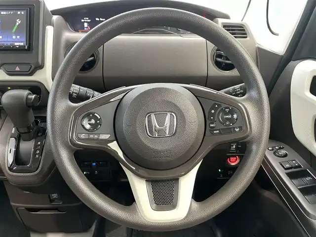 ホンダ Ｎ ＢＯＸ L 鹿児島県 2021(令3)年 5.3万km クリスタルブラックパール 禁煙車/ナビ(CN-BR310B)/(Bluetooth/CD)/バックカメラ/ホンダセンシング/　・衝突軽減ブレーキ（CMBS）/　・誤発進抑制機能（前方・後方）/　・歩行者事故低減ステアリング/　・路外逸脱抑制機能/　・渋滞追従機能付きアダプティブクルーズコントロール（ACC）/前席シートヒーター/片側パワースライドドア/LEDヘッドライト/ベンチシート/チップアップシート/ドライブレコーダー/ETC/純正フロアマット/アイドリングストップ