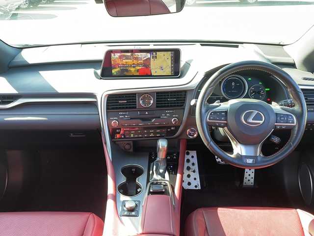 レクサス ＲＸ 450h Fスポーツ 岩手県 2017(平29)年 2.1万km ホワイトノーヴァガラスフレーク ワンオーナー/純正ナビ(CD/DVD/ラジオ/SD/AUX/USB/BT)/パノラミックビューモニター/フルセグテレビ/サンルーフ/赤革シート/前席シートヒーター/ベンチレーション/前席パワーシート(D席メモリー機能付き)/ビルトインETC(2.0)/パワーバックドア/ヘッドアップディスプレイ/プリクラッシュセーフティ/オートマチックハイビーム/レーダークルーズコントロール/3眼LEDヘッドライト/シーケンシャルウィンカー/AC100V電源/コーナーセンサー/純正エンジンスターター/純正20inアルミホイール/純正フロアマット/純正トノカバー/スマートキー×2/カードキー/保証書