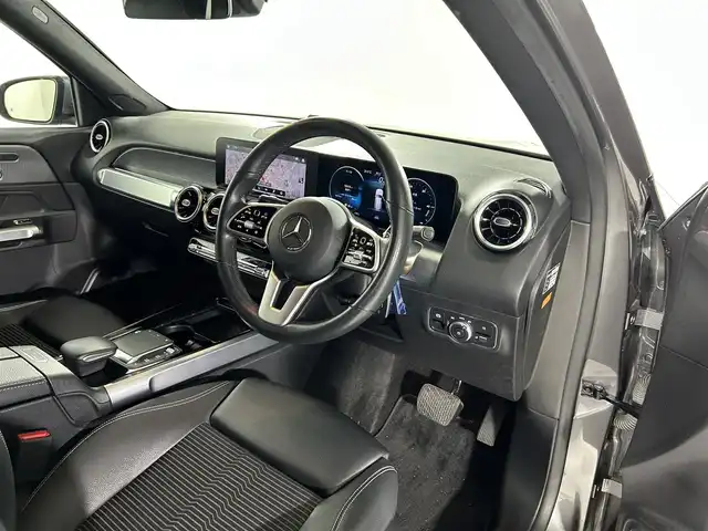 メルセデス・ベンツ ＧＬＢ２００ｄ 佐賀県 2020(令2)年 5.3万km グレー 純正ナビ/フルセグTV/Bluetooth/USB/360度カメラ/レーダーセーフティパッケージ/追従型クルーズコントロール/ACC/ブラインドスポットモニター/アンビエントライト/黒ハーフレザー/シートヒーター/パワーバックドア/純正18インチAW/ルーフレール/ETC/ドライブレコーダー