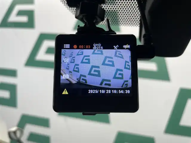 トヨタ アルファード G 鹿児島県 2018(平30)年 5.8万km ホワイトパールクリスタルシャイン 禁煙車　/フローティングナビ(CD/DVD/フルセグTV)　/トヨタセーフティセンス　/両側パワースライドドア　/追従型クルーズコントロール　/バックカメラ　/前席パワーシート　/前席シートヒーター　/前席ベンチレーション　/LEDヘッドライト/純正フロアマット/純正アルミホイール/純正ドアバイザー/ETC/電格ミラー/電動パーキングブレーキ/オートブレーキホールド