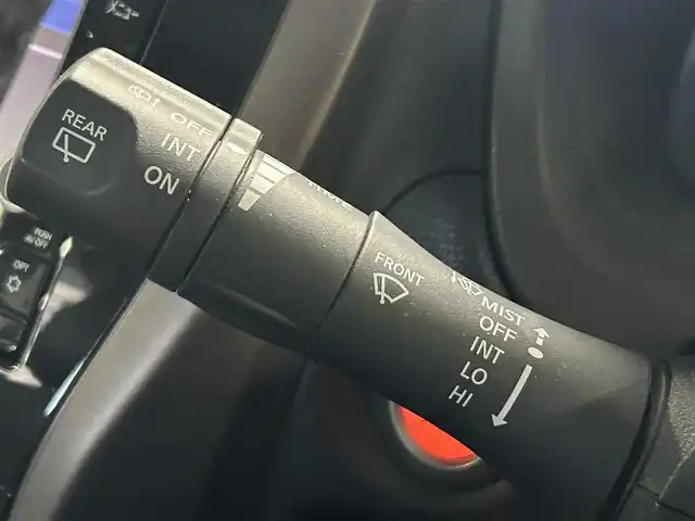 日産 ノート e－パワー メダリスト 佐賀県 2017(平29)年 2.9万km インペリアルアンバーP 純正ナビ/フルセグTV/DVD/CD/Bluetooth/FM/AM/衝突軽減被害軽減システム/レーンキープアシスト/先行車発進検知/全方位カメラ/コーナーセンサー/プッシュスタート/ETC/純正ドライブレコーダー/ハーフレザーシート/デジタルインナーミラー/LEDヘッドライト/フォグランプ/ウィンカーミラー/電動格納ミラー/ドアバイザー/ドライブモード切替