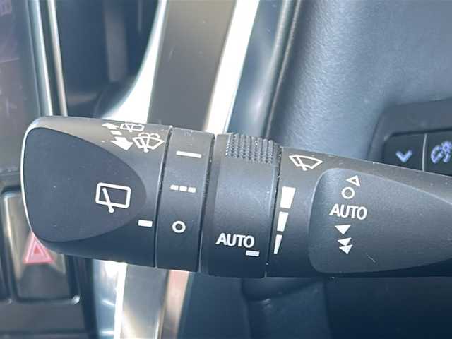 トヨタ ヴェルファイア Z Gエディション 京都府 2018(平30)年 8.4万km ブラック アルパイン11インチナビ/アルパイン12.8インチフリップダウンモニター/フルセグテレビ/走行中視聴可能/DVD視聴可能/バックカメラ/Bluetooth/サンルーフ/admirationエアロ/adimrationマフラー/三眼LEDヘッドライト/シーケンシャルウィンカー/デジタルインナーミラー/カーアロマ/メモリーパワーシート/シートヒーター＆ベンチレーション/オットマン/ステアリングヒーター/両側パワースライドドア/トヨタセーフティーセンス/レーダークルーズコントロール/クリアランスソナー/パーキングサポートブレーキ/プリクラシュセーフティー/ロードサインアシスト/レーンキープアシスト/ブレーキホールド/禁煙車/ビルトインETC/純正フロアマット/電動格納ウィンカーミラー