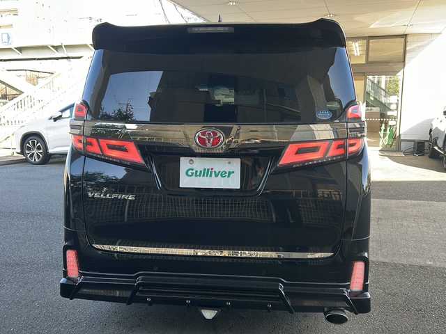 トヨタ ヴェルファイア Z Gエディション 京都府 2018(平30)年 8.4万km ブラック アルパイン11インチナビ/アルパイン12.8インチフリップダウンモニター/フルセグテレビ/走行中視聴可能/DVD視聴可能/バックカメラ/Bluetooth/サンルーフ/admirationエアロ/adimrationマフラー/三眼LEDヘッドライト/シーケンシャルウィンカー/デジタルインナーミラー/カーアロマ/メモリーパワーシート/シートヒーター＆ベンチレーション/オットマン/ステアリングヒーター/両側パワースライドドア/トヨタセーフティーセンス/レーダークルーズコントロール/クリアランスソナー/パーキングサポートブレーキ/プリクラシュセーフティー/ロードサインアシスト/レーンキープアシスト/ブレーキホールド/禁煙車/ビルトインETC/純正フロアマット/電動格納ウィンカーミラー