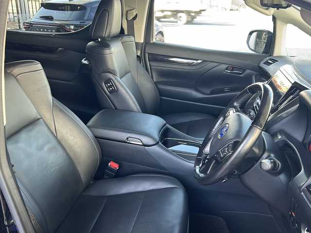 トヨタ ヴェルファイア Z Gエディション 京都府 2018(平30)年 8.4万km ブラック アルパイン11インチナビ/アルパイン12.8インチフリップダウンモニター/フルセグテレビ/走行中視聴可能/DVD視聴可能/バックカメラ/Bluetooth/サンルーフ/admirationエアロ/adimrationマフラー/三眼LEDヘッドライト/シーケンシャルウィンカー/デジタルインナーミラー/カーアロマ/メモリーパワーシート/シートヒーター＆ベンチレーション/オットマン/ステアリングヒーター/両側パワースライドドア/トヨタセーフティーセンス/レーダークルーズコントロール/クリアランスソナー/パーキングサポートブレーキ/プリクラシュセーフティー/ロードサインアシスト/レーンキープアシスト/ブレーキホールド/禁煙車/ビルトインETC/純正フロアマット/電動格納ウィンカーミラー