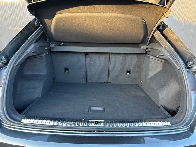 アウディ Ｑ３ 35TDIクワトロ Sライン 道東・釧路十勝 2020(令2)年 3万km デイトナグレーパールエフェクト ４WD/アシスタンスパッケージ/ アダプティブクルーズアシスト/ エマージェンシーアシスト/ ハイビームアシスト/ サイドアシスト/ リヤクロストラフィックアシスト/ベーシックパッケージ/ シートヒーター/ シート電動調整機能/ アウディホールドアシスト/純正ナビ/ BT/USB/type-C/純正ETC2.0/純正前後ドライブレコーダー/ハーフレザーシート/ワイヤレス充電/パワーバックドア/純正19インチAW/純正フロアマット/取扱説明書/保証書/スペアキー